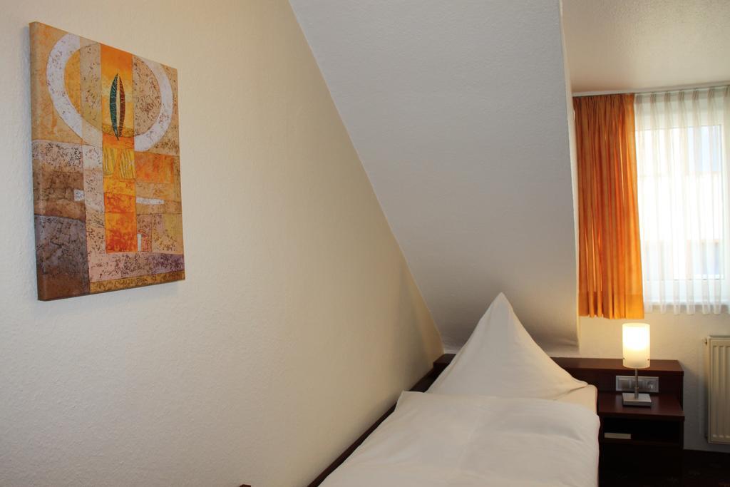 Haus Sparkuhl Hotel Garni Hannover Room photo