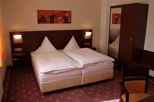 Haus Sparkuhl Hotel Garni Hannover Exterior photo